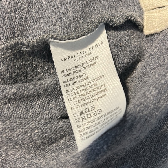 American Eagle Gray Short Sleeve Hoodie with Pocket S - Picture 6 of 6